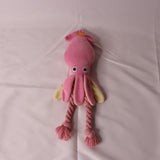 Hundespielzeug, Quietschendes Hundespielzeug, Tintenfisch Hundespielzeug, Rosa Hundespielzeug, Vlies Hundespielzeug, Interaktives Hundespielzeug, Kauspielzeug für Hunde, Weiches Hundespielzeug, Hunde Quietschspielzeug, Kuscheliges Hundespielzeug, Quietschender Tintenfisch, Rosa Tintenfisch Spielzeug, Hundespielzeug mit Quietsche, Vlies Tintenfisch Spielzeug, Spielzeug für kleine Hunde, Spielzeug für große Hunde, Quietschender Tintenfisch aus Vlies, Hunde Quietsch Tintenfisch, DogFreund,Haustierbedarf