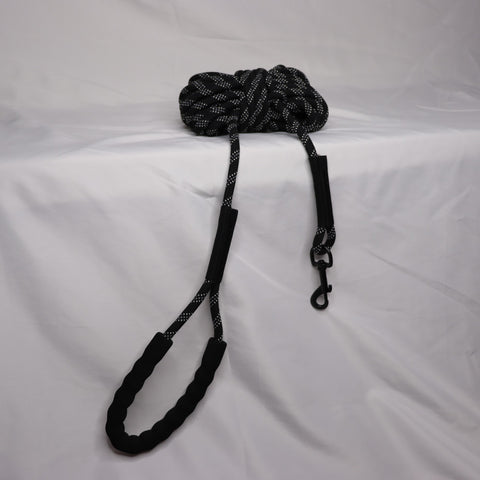 Hundeschleppleine,Nylon Schleppleine,Reflektierende Schleppleine,Sicherheitsleine,Schleppleine für Hunde,Reflektierende Nylonleinen,Robuste Hundeschleppleine,Langlebige Schleppleine,Reflektierende Hundeleine, Nylon Schleppleine mit Reflex, Schleppleine für Nachtspaziergänge, Hochwertige Nylon-Schleppleine,Sichtbare Hundeschleppleine,Reflektierende Leine für Hunde,Komfortable Schleppleine,Nylon-Schleppleine mit Reflexstreifen, Sicheres Spazierengehen,Strapazierfähige Hundeleine,